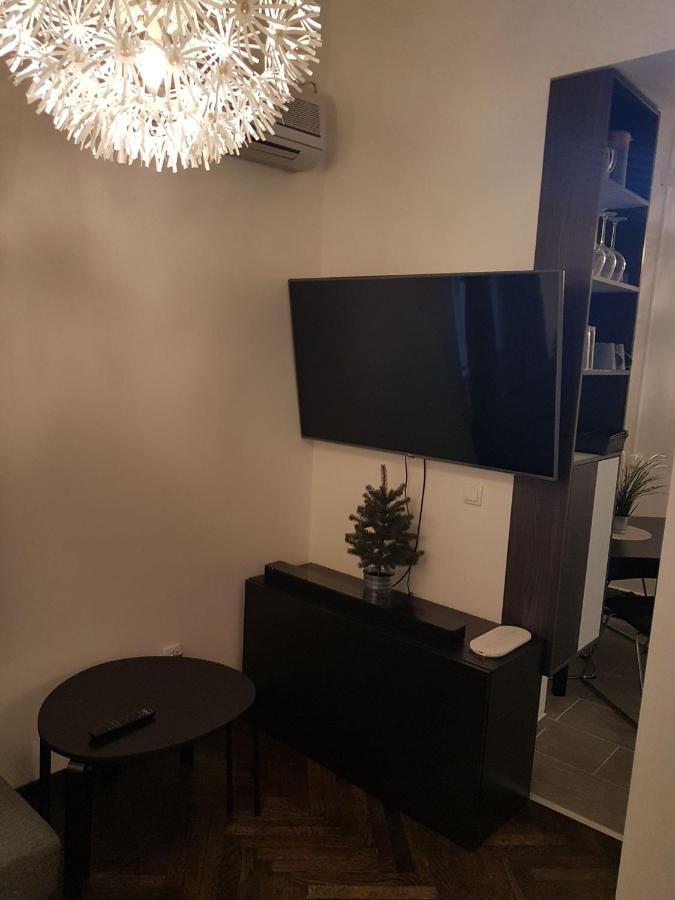Balkan-Inn Parlament Lux Apartment Belgrad Exteriör bild