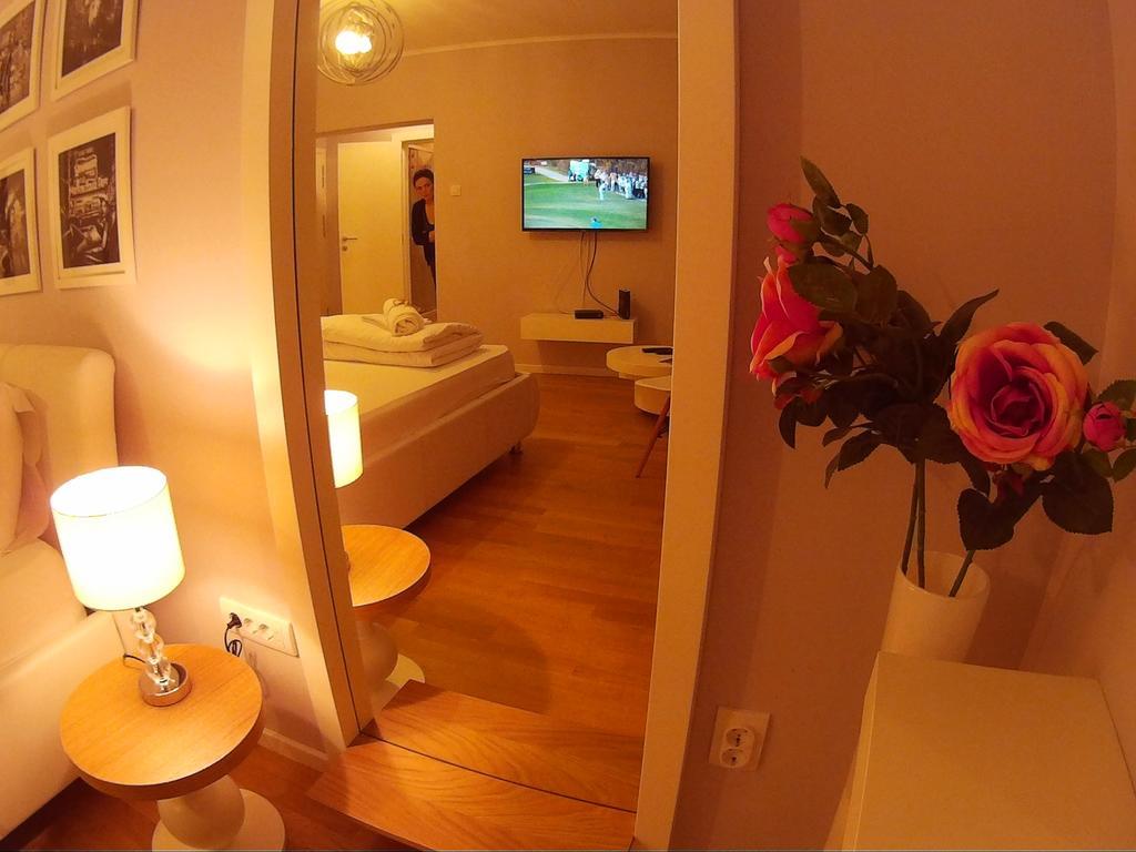 Balkan-Inn Parlament Lux Apartment Belgrad Exteriör bild
